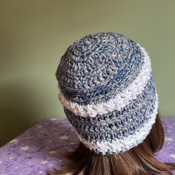 Crochet comfy cotton flower beach beanie medium new - Picture 3 of 4